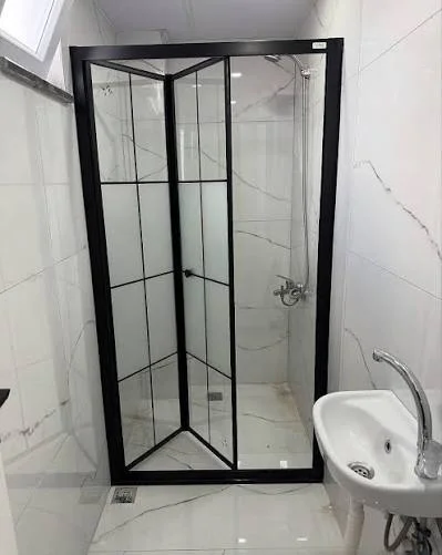 Siyah Duşakabin